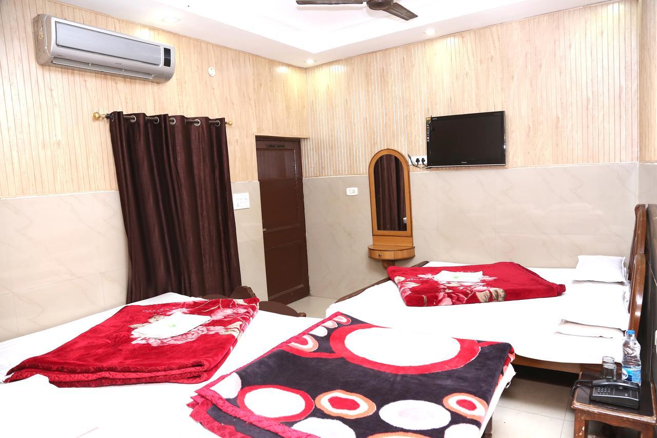 Swagat Hotel Амритсар Екстериор снимка